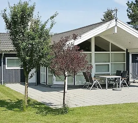 Dom wakacyjny Holiday Klintegardsvej *